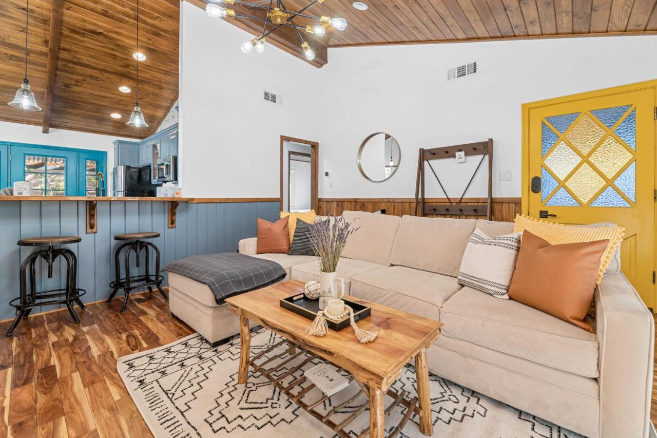 Yellow Pine Lodge - Charming Cottage Style Cabin With Peak-A-Boo Lake And Mountain Views Big Bear Lake Zewnętrze zdjęcie