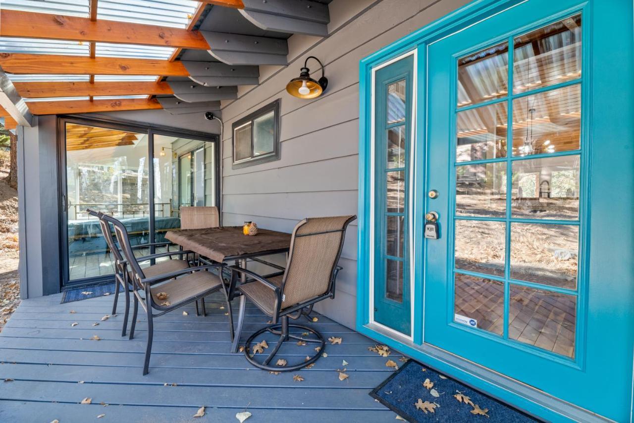 Yellow Pine Lodge - Charming Cottage Style Cabin With Peak-A-Boo Lake And Mountain Views Big Bear Lake Zewnętrze zdjęcie