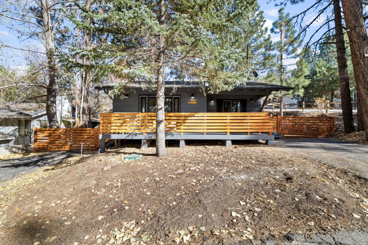 Yellow Pine Lodge - Charming Cottage Style Cabin With Peak-A-Boo Lake And Mountain Views Big Bear Lake Zewnętrze zdjęcie