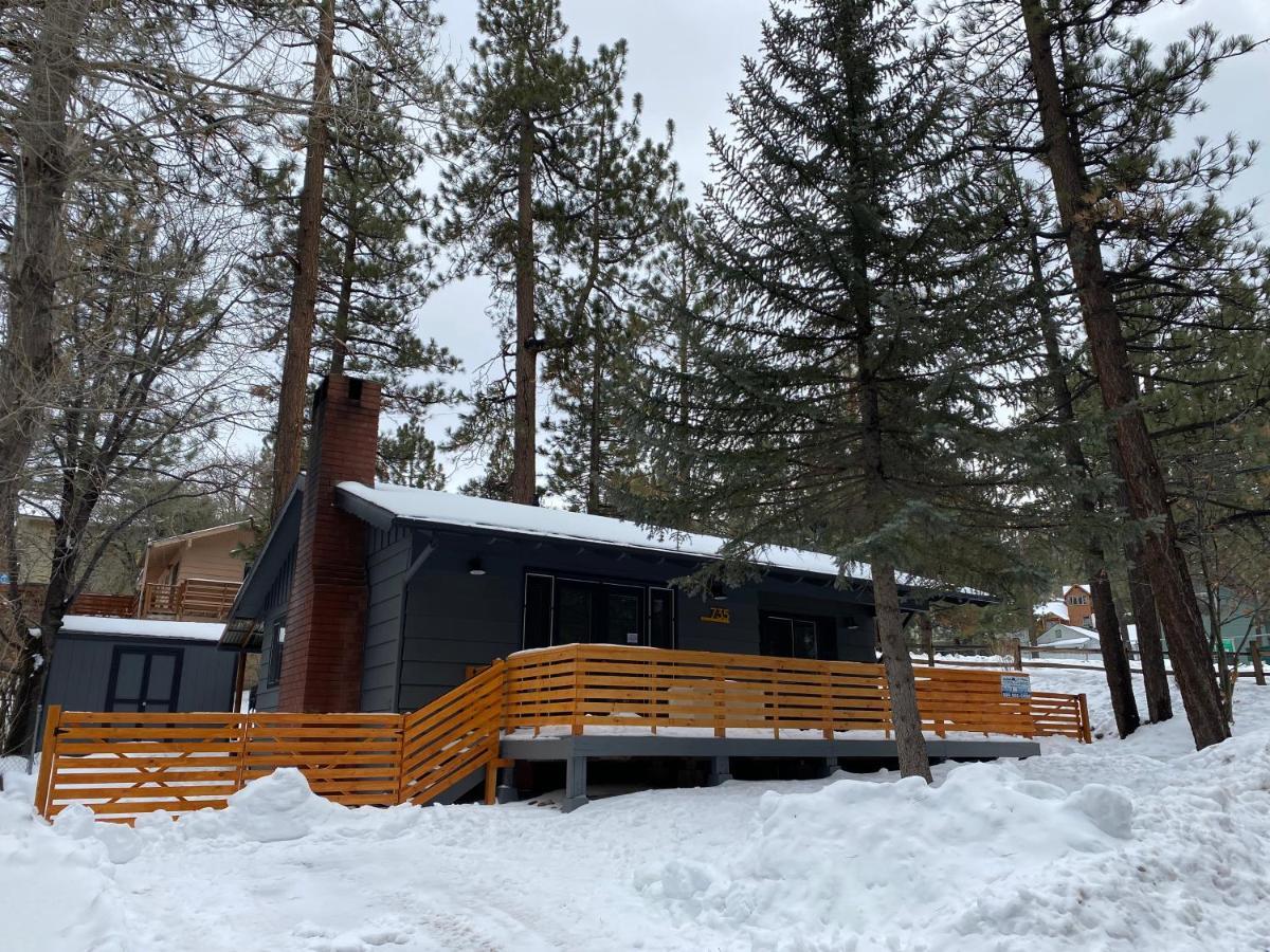 Yellow Pine Lodge - Charming Cottage Style Cabin With Peak-A-Boo Lake And Mountain Views Big Bear Lake Zewnętrze zdjęcie